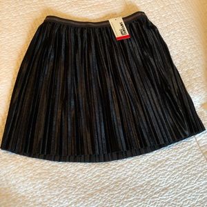 Brand new black velvet pleated skirt
